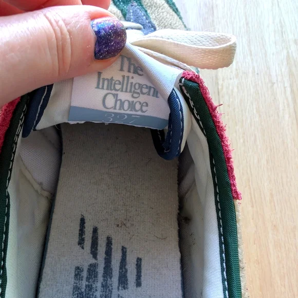 New Balance 327 Men's Night Watch Green and Pink Suede Sneakers (Size 8.5) - Picture 8 of 14